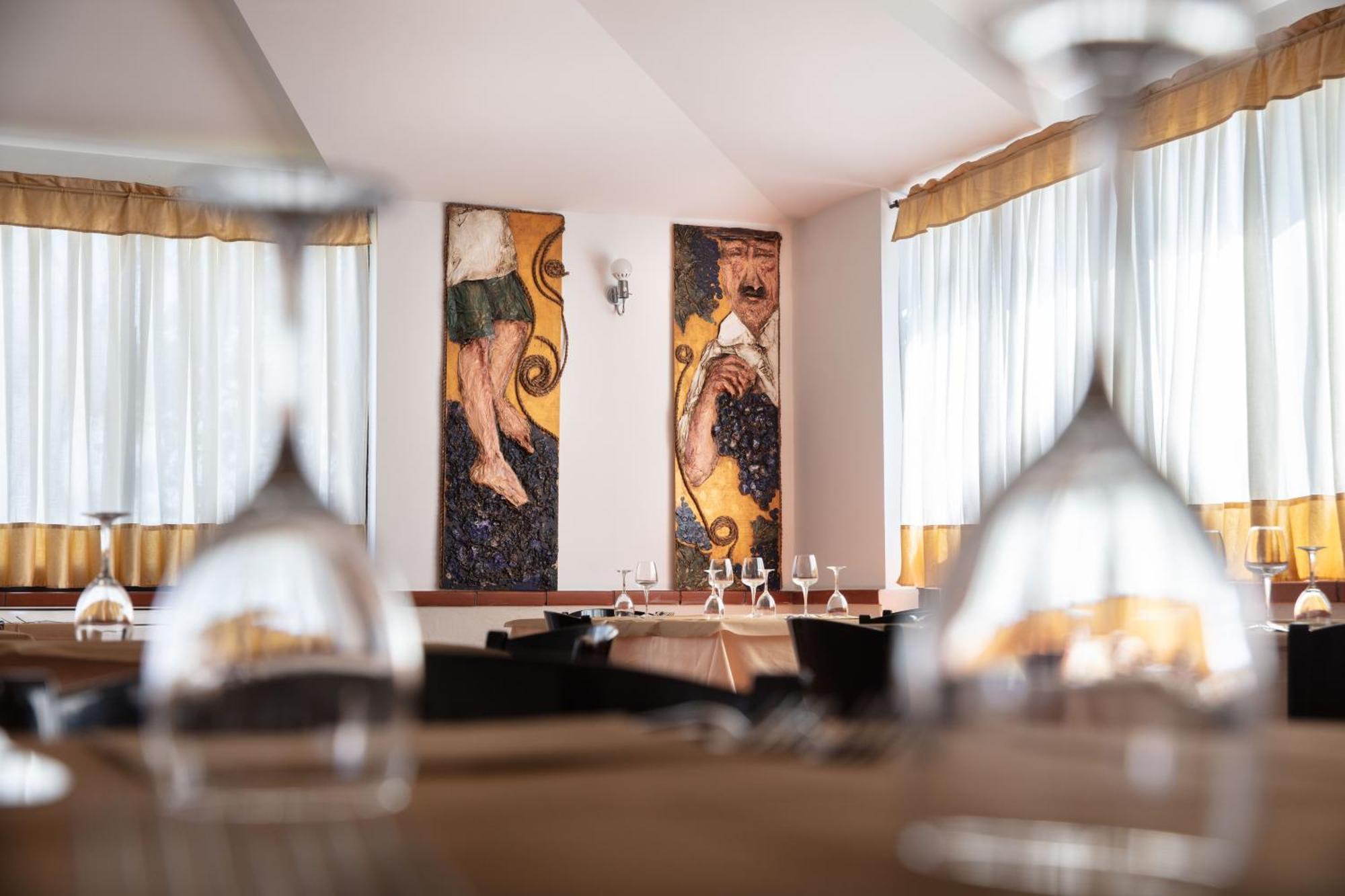 Latorraca Hotell Palazzo San Gervasio Rum bild