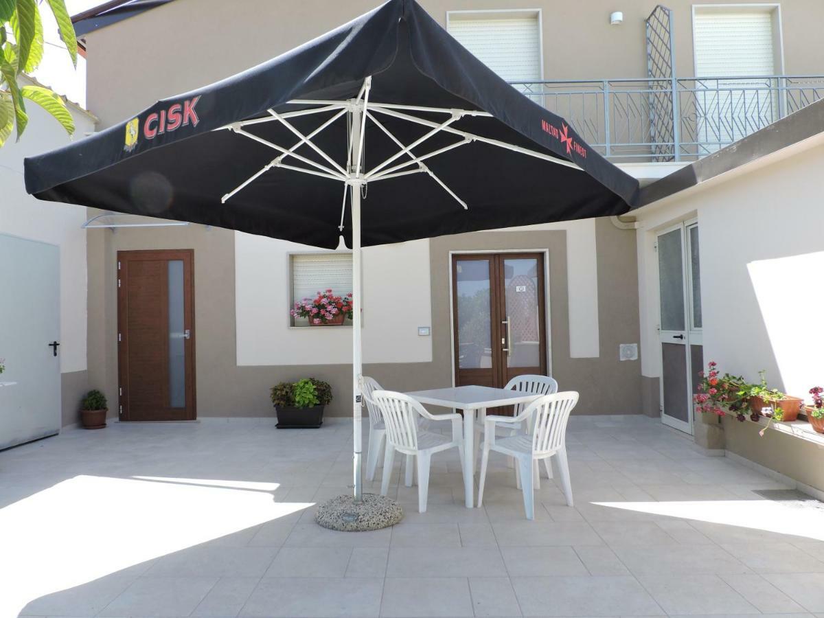 Latorraca Hotell Palazzo San Gervasio Exteriör bild